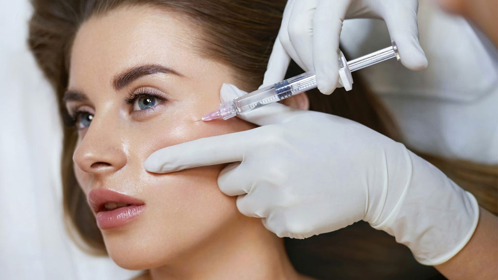 معرفی ۱۰ دکتر تزریق فیلر زیر چشم معتبر در شیراز