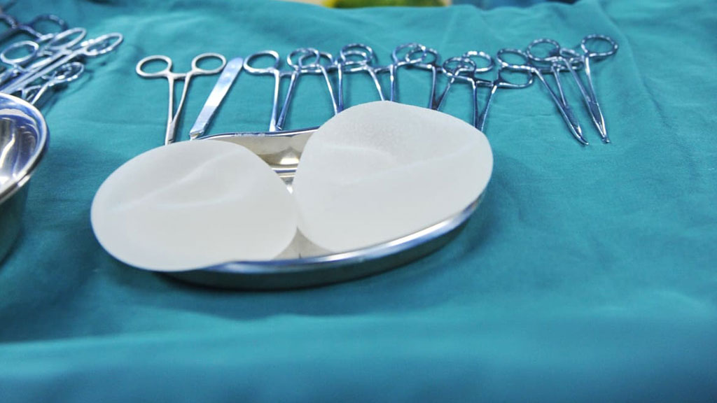 معرفی ۱۰ دکتر جراح پروتز سینه معتبر در شیراز