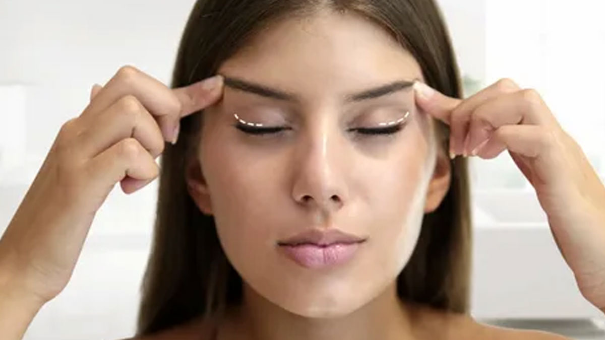 معرفی ۱۰ دکتر برتر عمل چشم گربه ای در شیراز